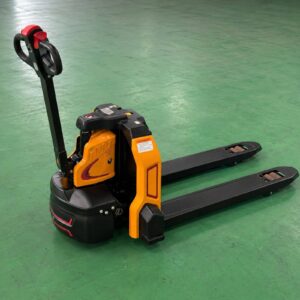 Mẫu xe nâng hạ và di chuyển hoàn toàn bằng điện tại Hưng Việt.